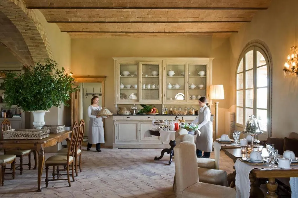 Bed and Breakfast Relais Sant'Elena à Bibbona 2*,